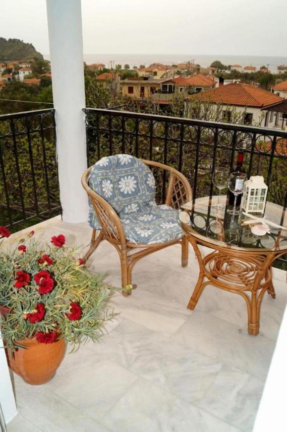 Pygolampida Studios Mytilene Bagian luar foto